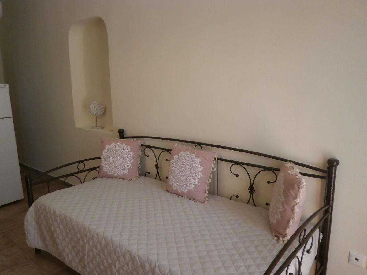 Flisvos Apartments Megalochori  Kültér fotó
